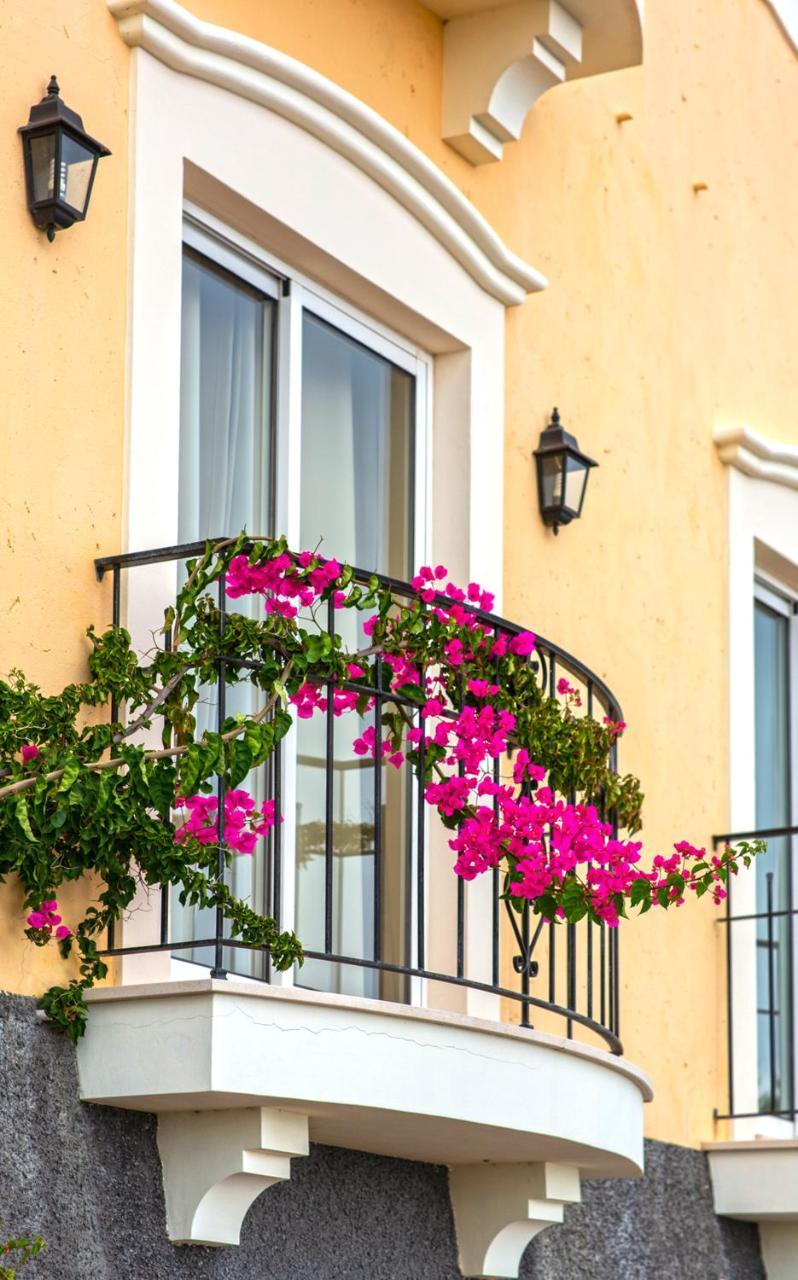 Designed Palheiro Village By Madeira Villa *
